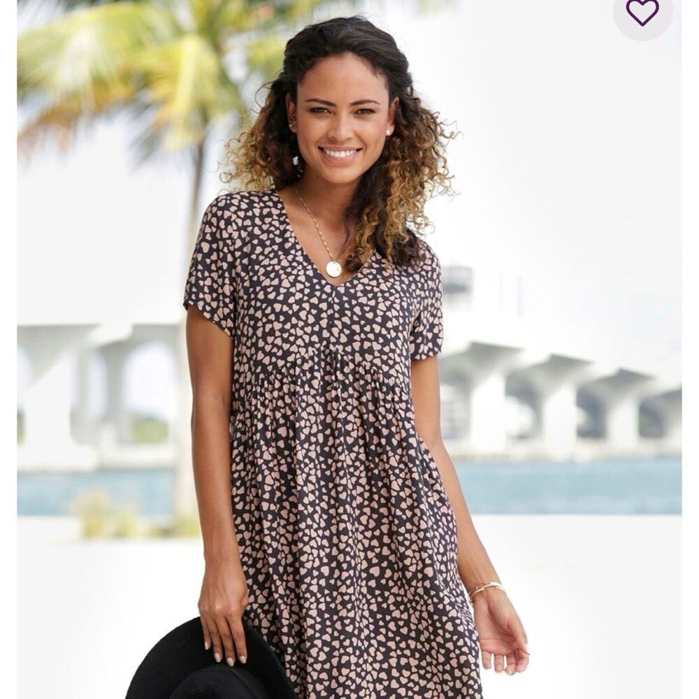 NWOT LASCANA Summer Dress Women's Size 12 Black Pink Heart Print Short Sleeve